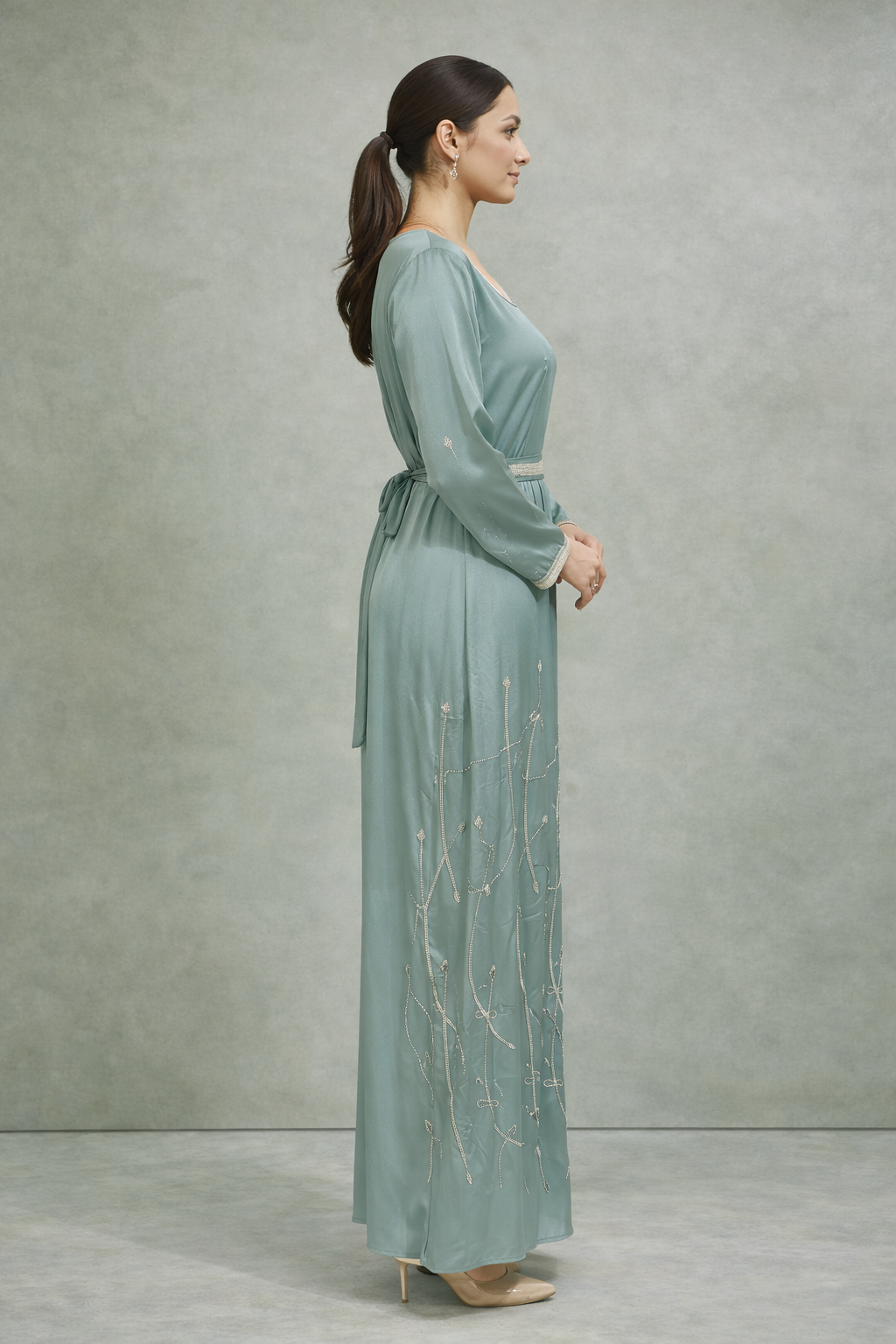 Elegant Embellished Kaftan Dress – Luxury Modest Wea