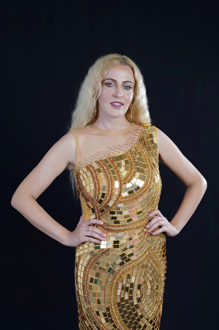 GOLDEN GLAMOUR EVENING GOWN