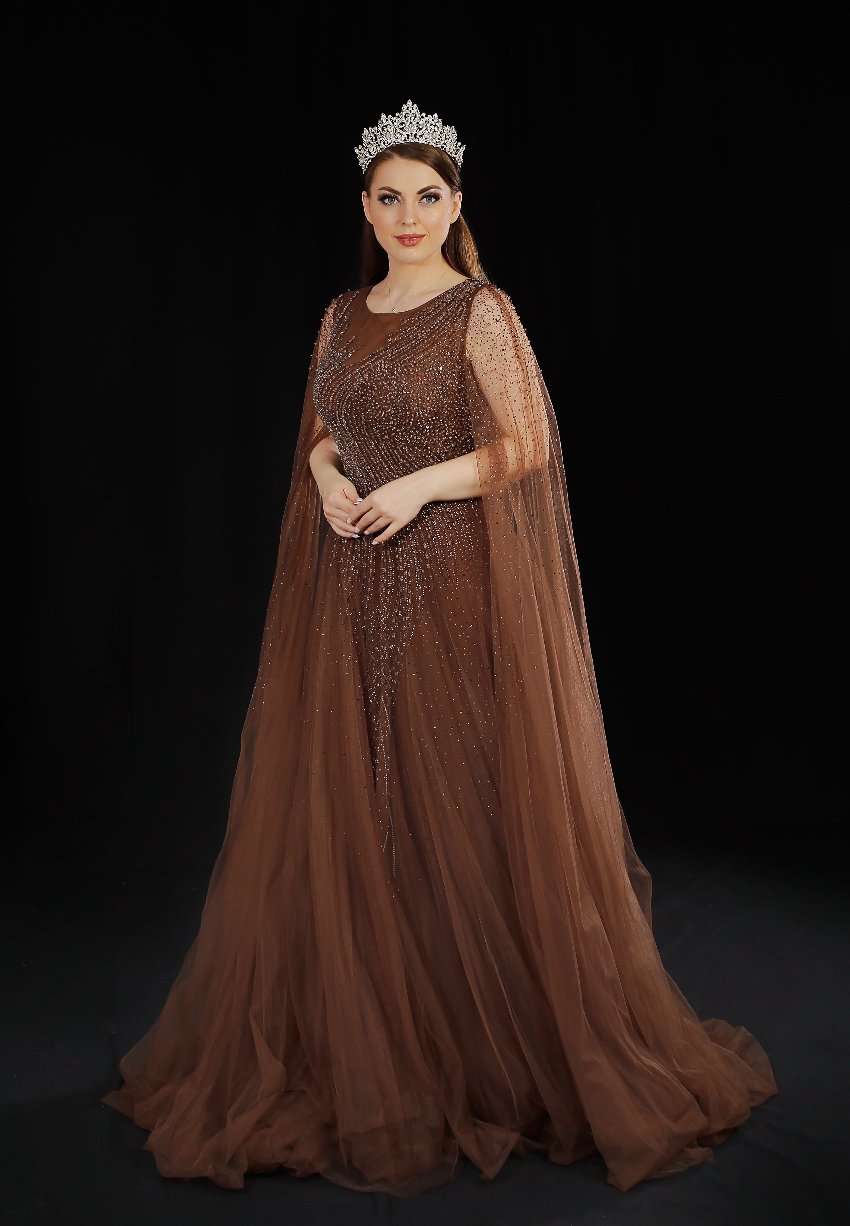 MAJESTIC PULM EVENING GOWN